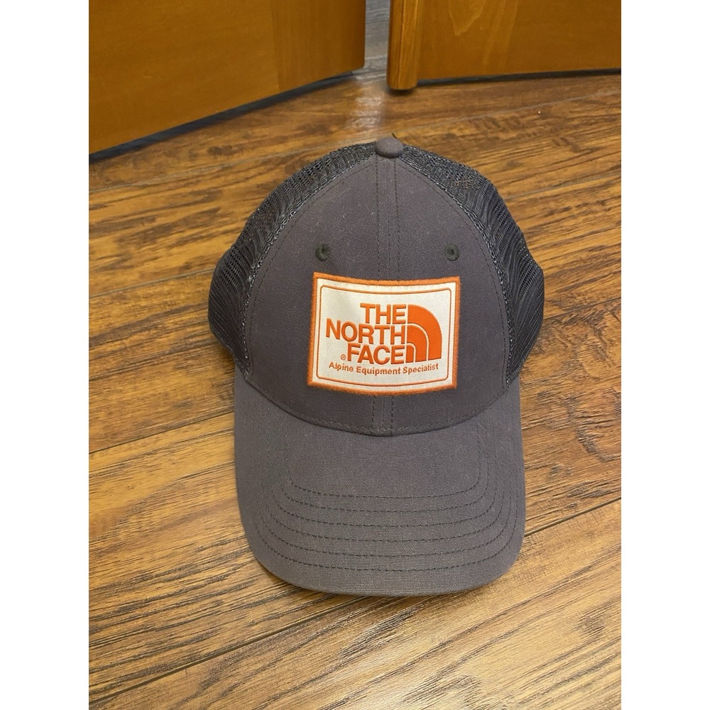 The North Face Mudder Trucker Hat Adults Unisex Gray Athletic Outdoors Snap